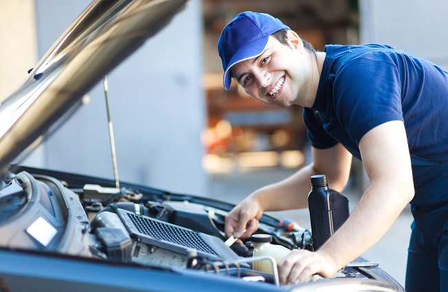 Why to Be Friendly with Your Car Mechanics