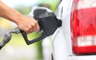 6 Eco-Friendly Driving Tips to Help You Save Fuel